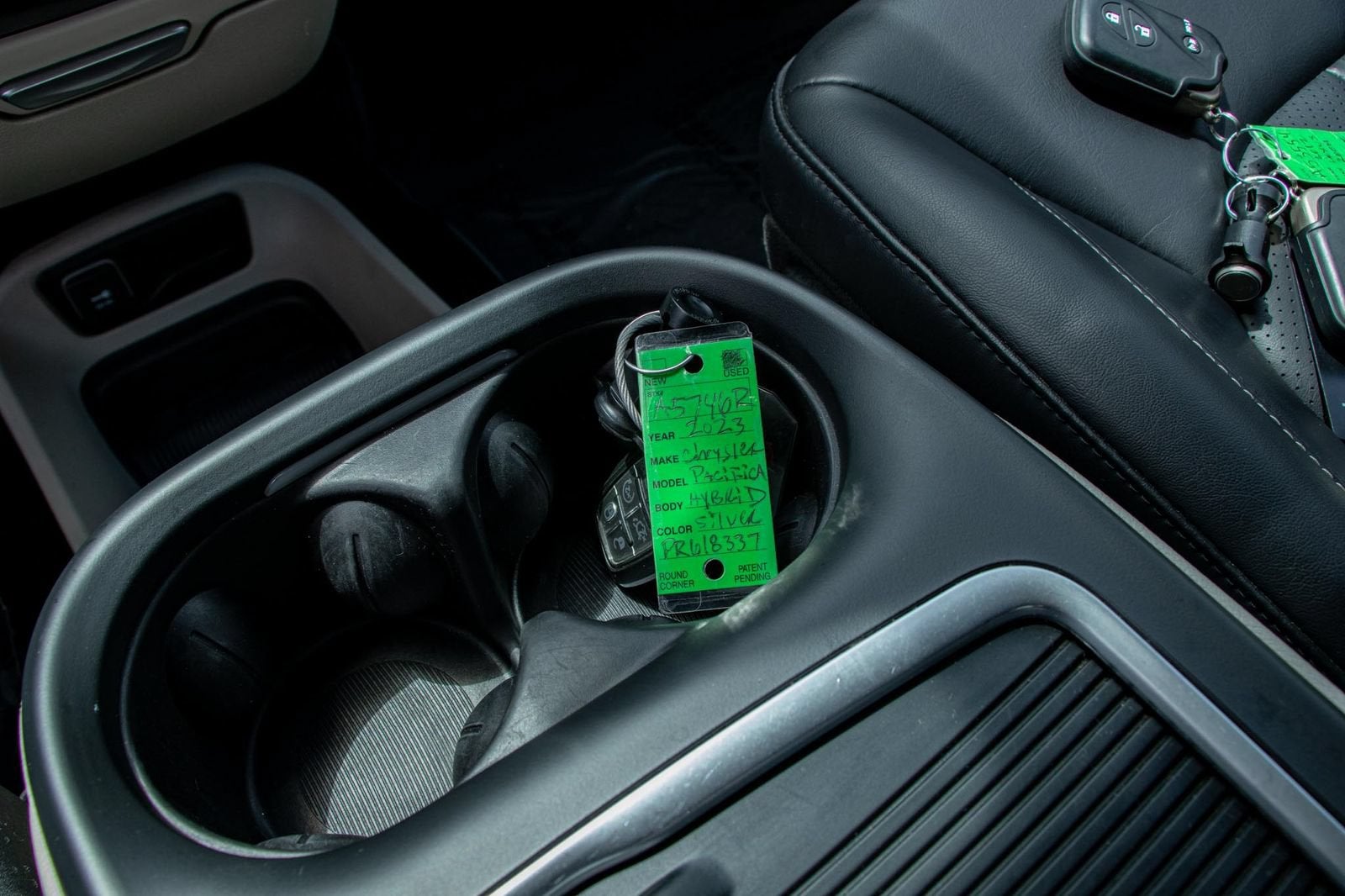 2023 Chrysler Pacifica Hybrid Touring L