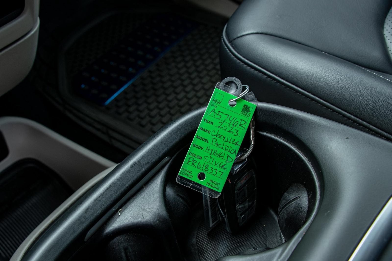 2023 Chrysler Pacifica Hybrid Touring L