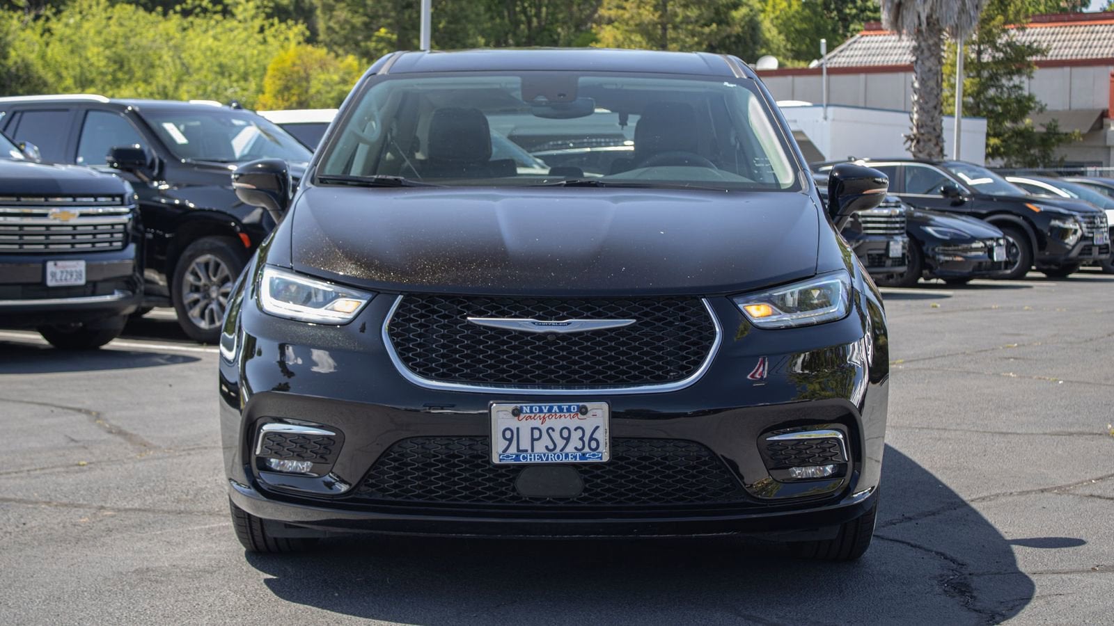 2024 Chrysler Pacifica Hybrid Select