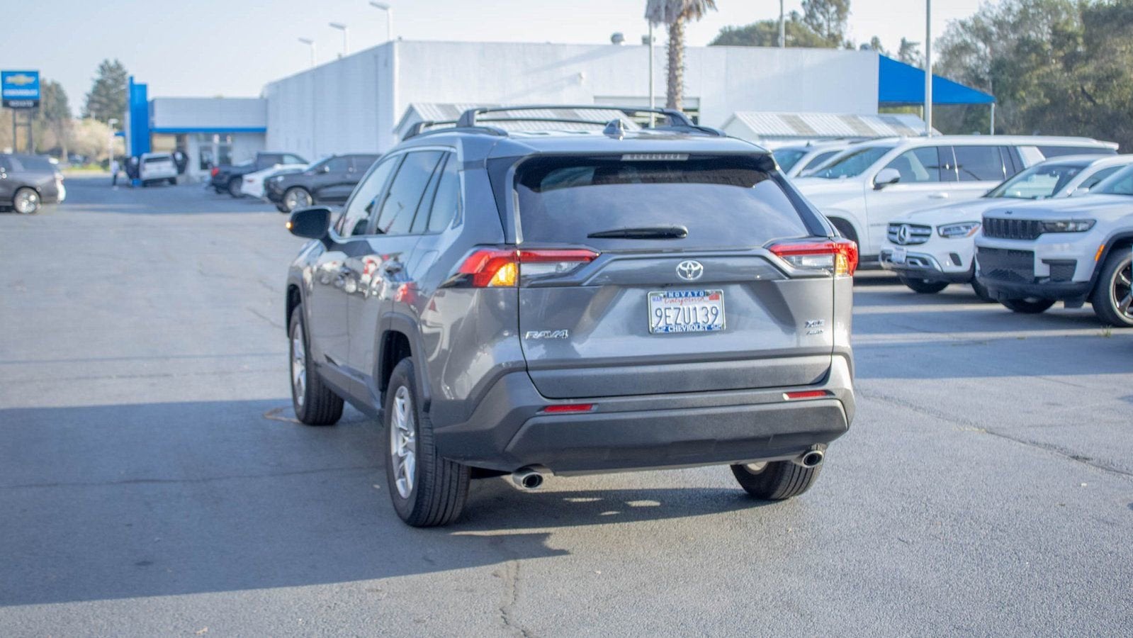 2023 Toyota RAV4 XLE