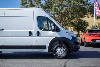 2026 RAM ProMaster Cargo Van Tradesman