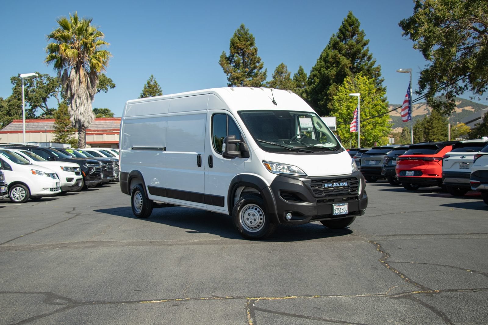 2026 RAM ProMaster Cargo Van Tradesman