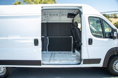 2026 RAM ProMaster Cargo Van Tradesman