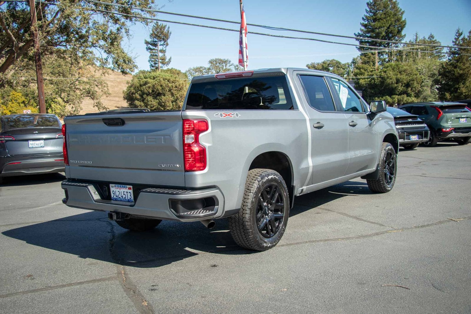 2023 Chevrolet Silverado 1500 Custom