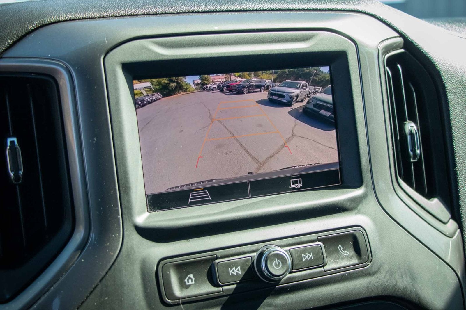 2023 Chevrolet Silverado 1500 Custom - Photo 33