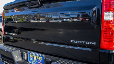 2022 Chevrolet Silverado 1500 Custom Trail Boss