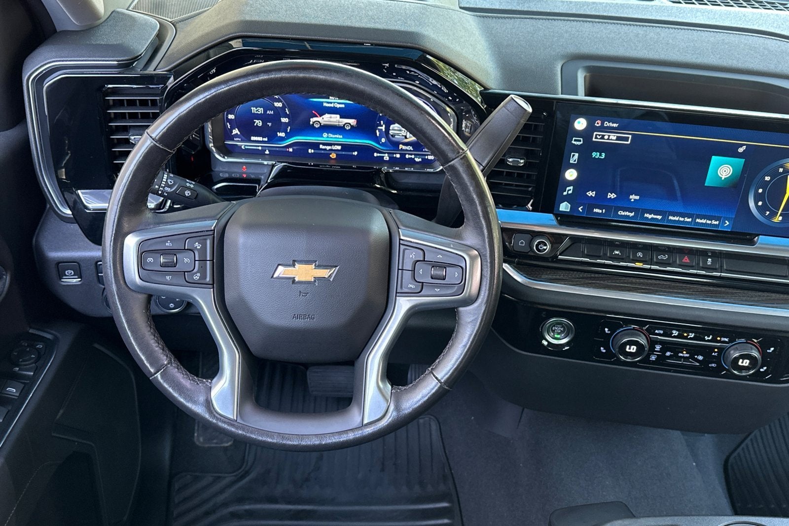 2022 Chevrolet Silverado 1500 LT (2FL)