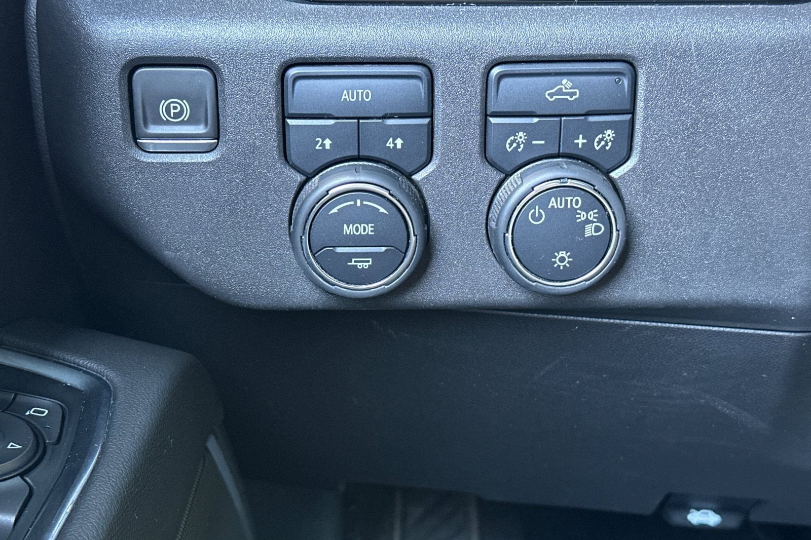 2022 Chevrolet Silverado 1500 LT (2FL)