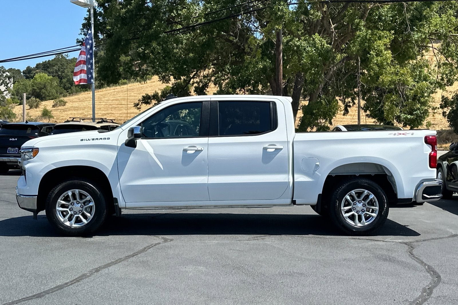 2022 Chevrolet Silverado 1500 LT (2FL)