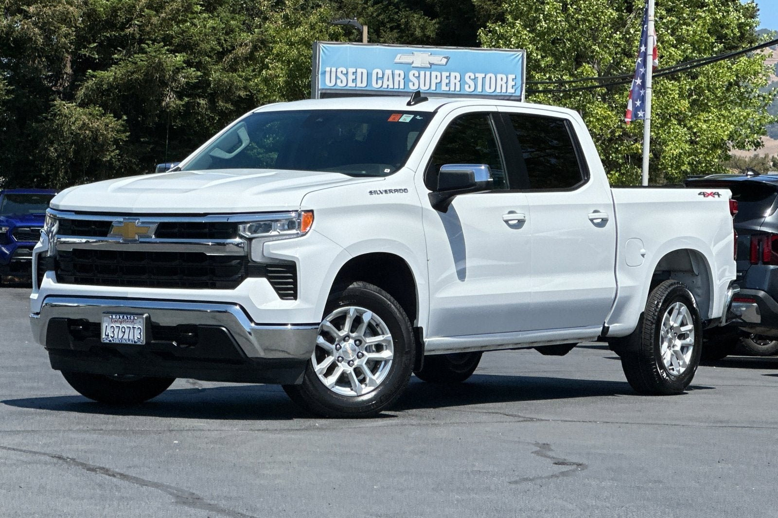 2022 Chevrolet Silverado 1500 LT (2FL)