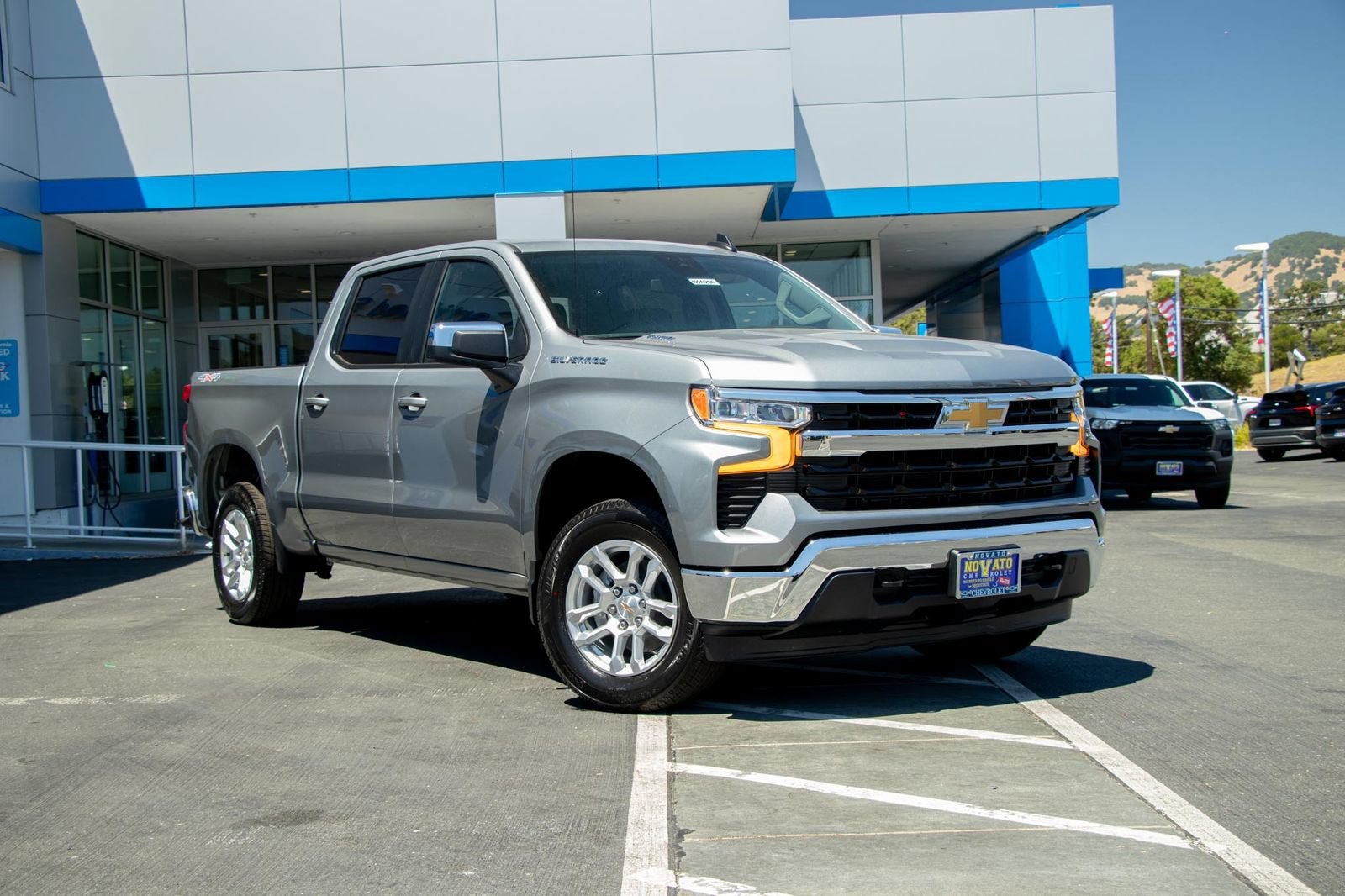 2026 Chevrolet Silverado 1500 LT (2FL)