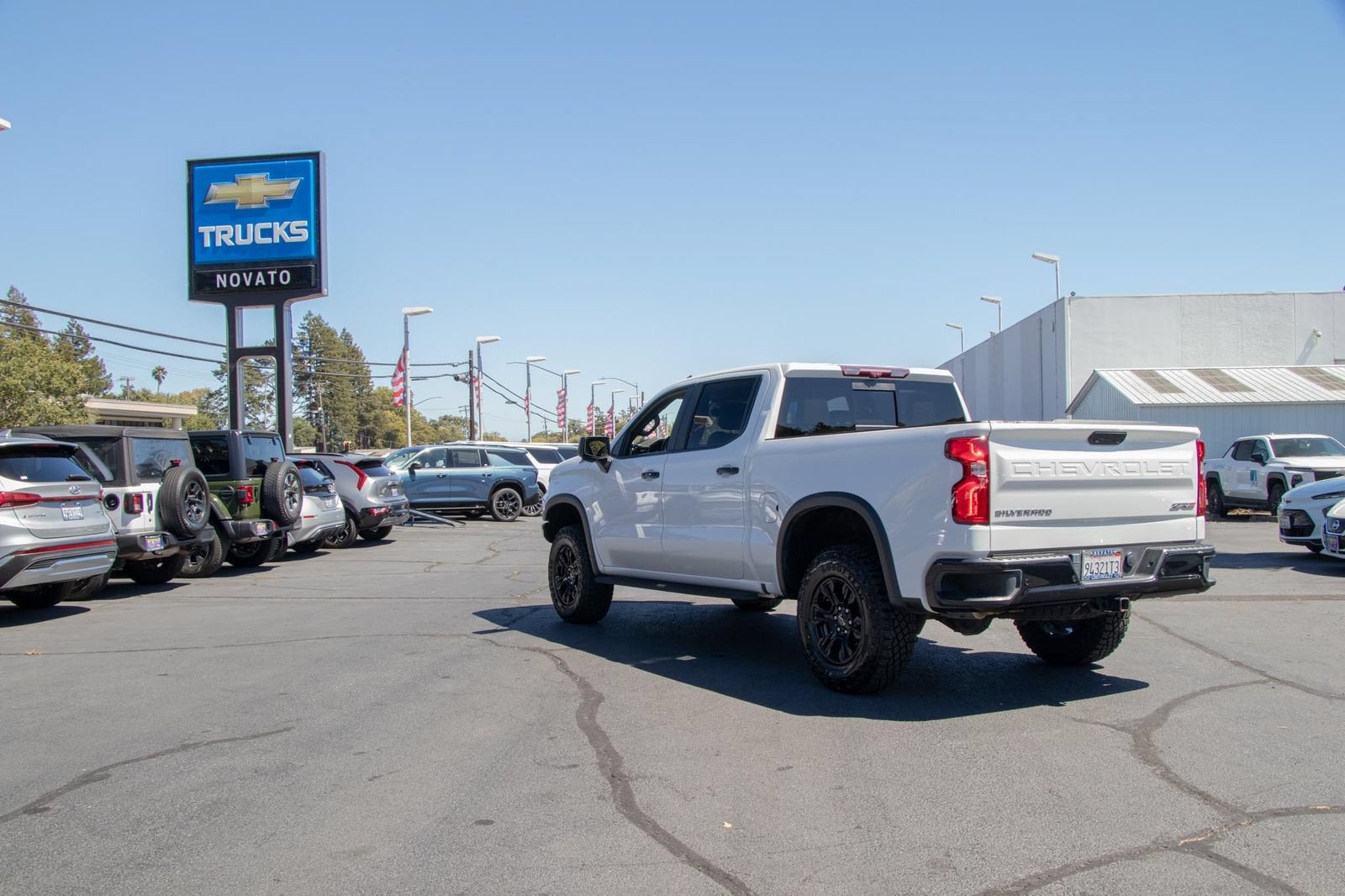 2023 Chevrolet Silverado 1500 ZR2