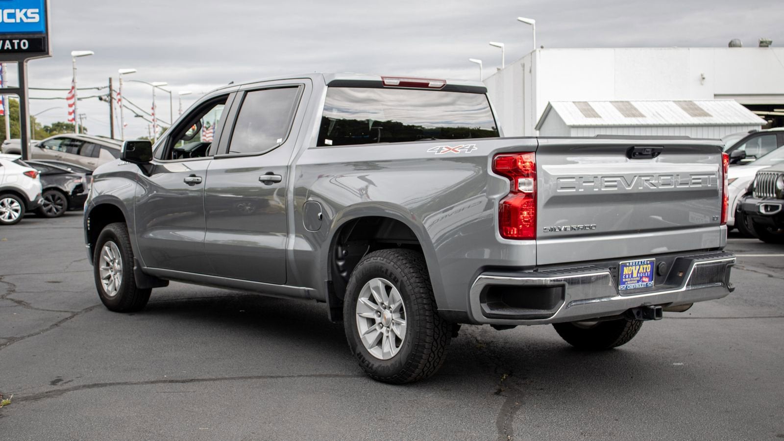 2025 Chevrolet Silverado 1500 LT