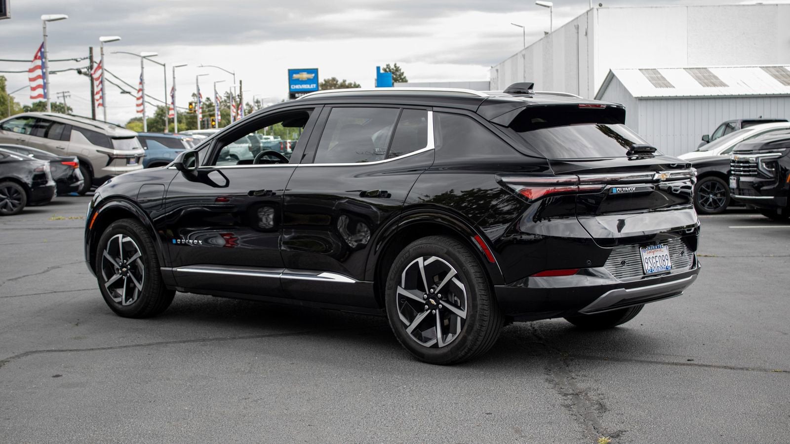 2025 Chevrolet Equinox EV LT