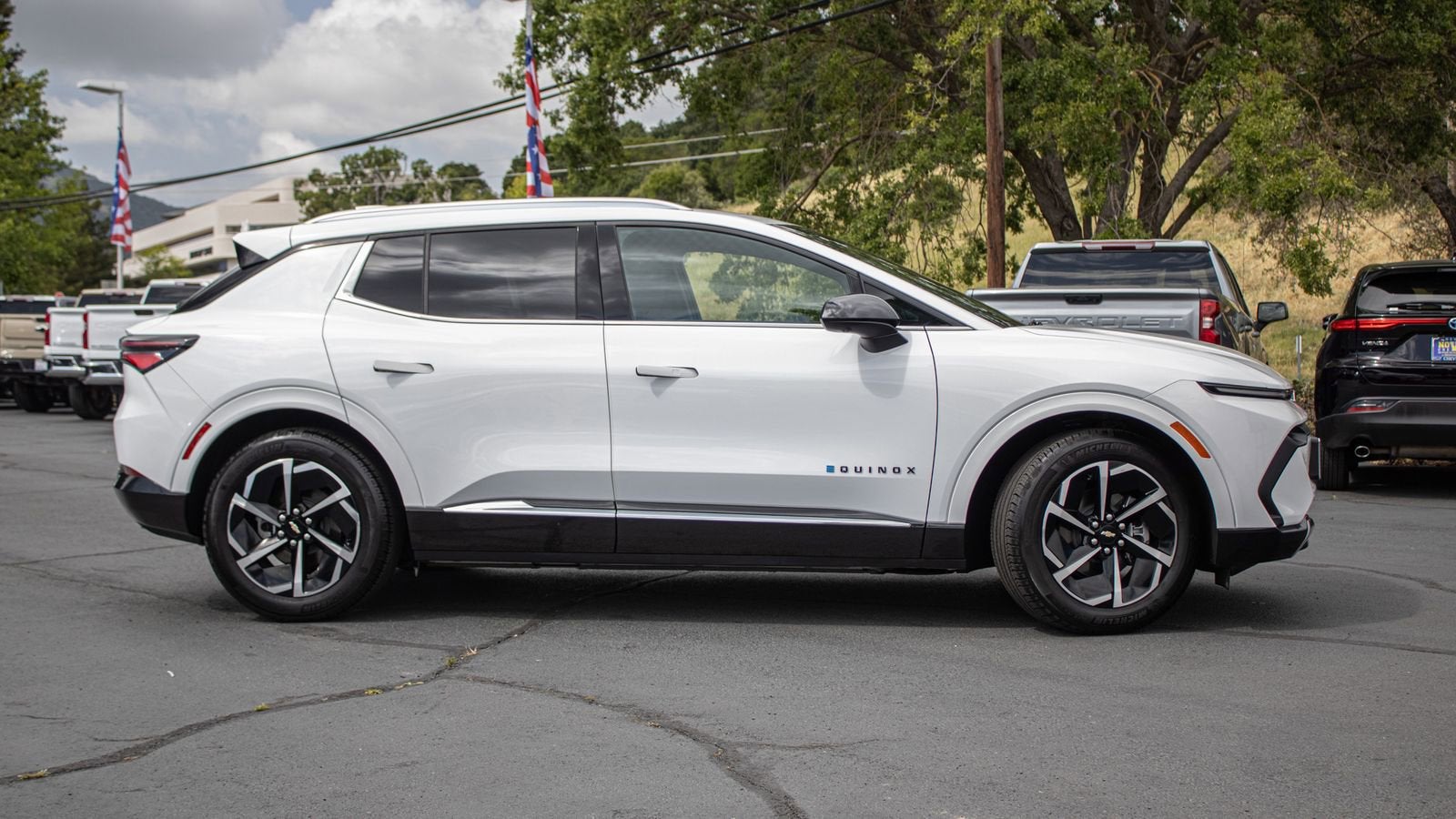 2024 Chevrolet Equinox EV 2LT