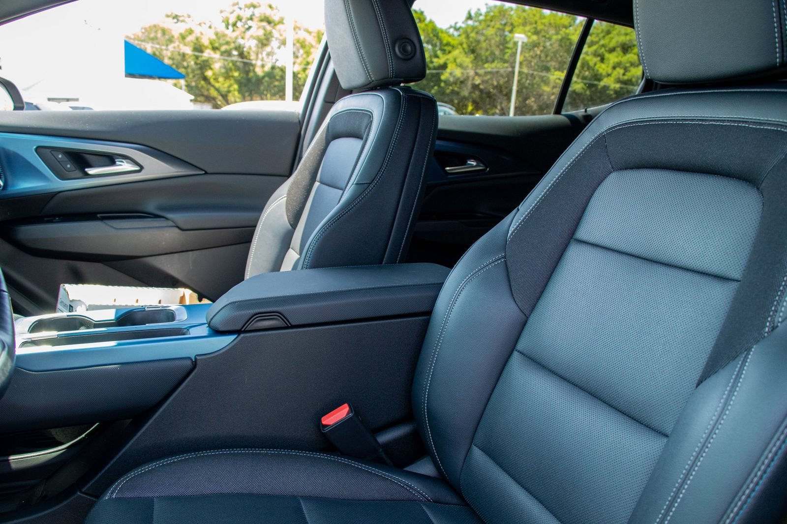 2024 Chevrolet Equinox EV 2LT
