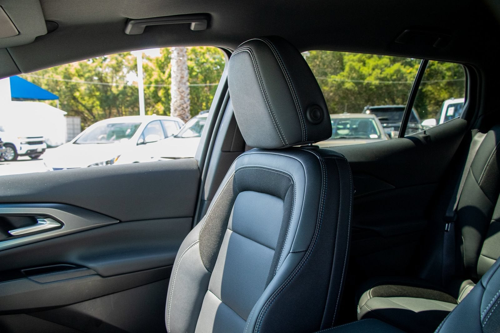 2024 Chevrolet Equinox EV 2LT