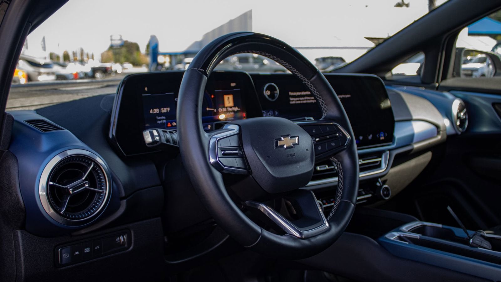 2024 Chevrolet Equinox EV 2LT