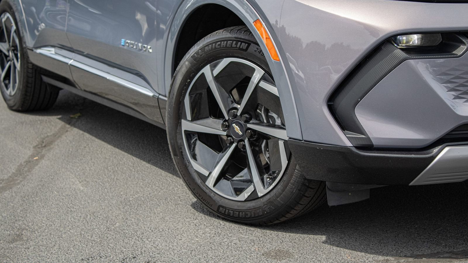 2024 Chevrolet Equinox EV 2LT