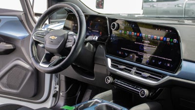 2024 Chevrolet Equinox EV 2LT