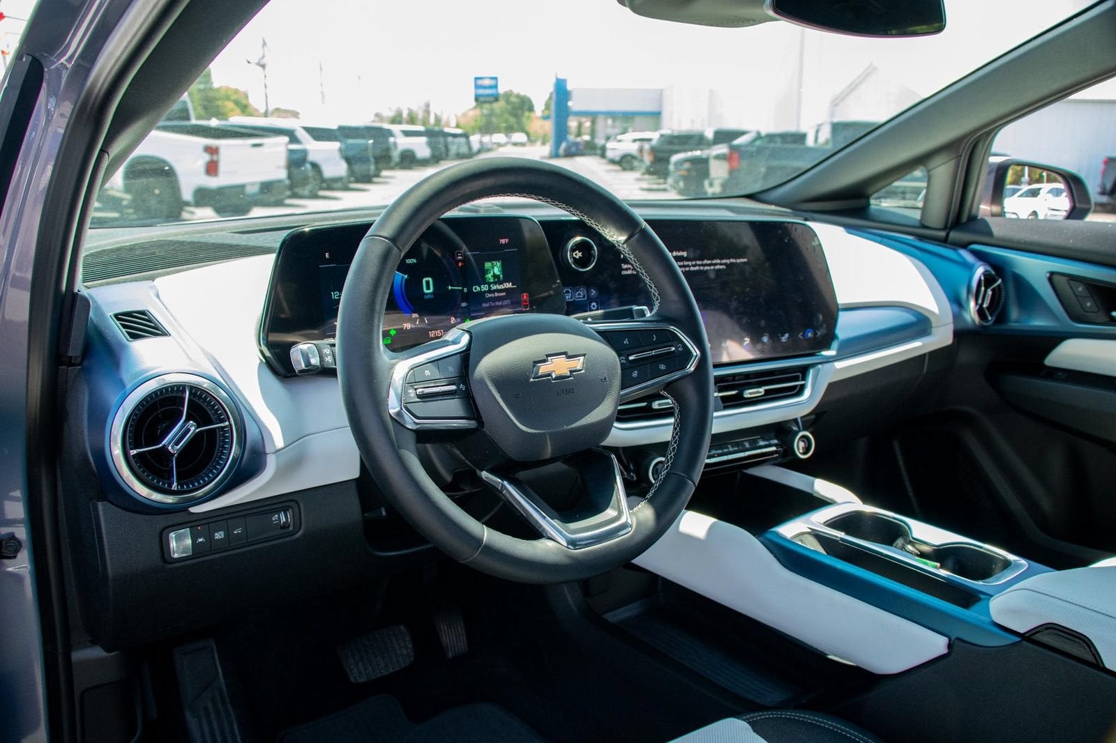 2024 Chevrolet Equinox EV 2LT
