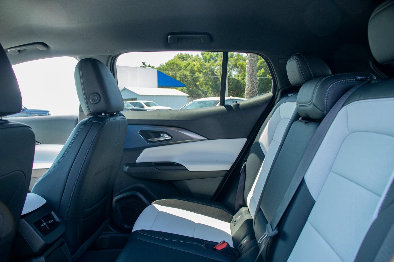 2024 Chevrolet Equinox EV 2LT