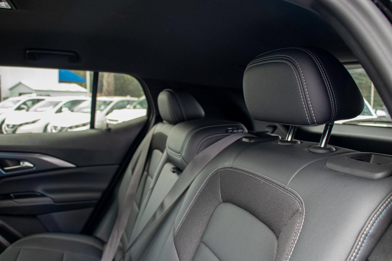 2024 Chevrolet Equinox EV LT - Photo 31