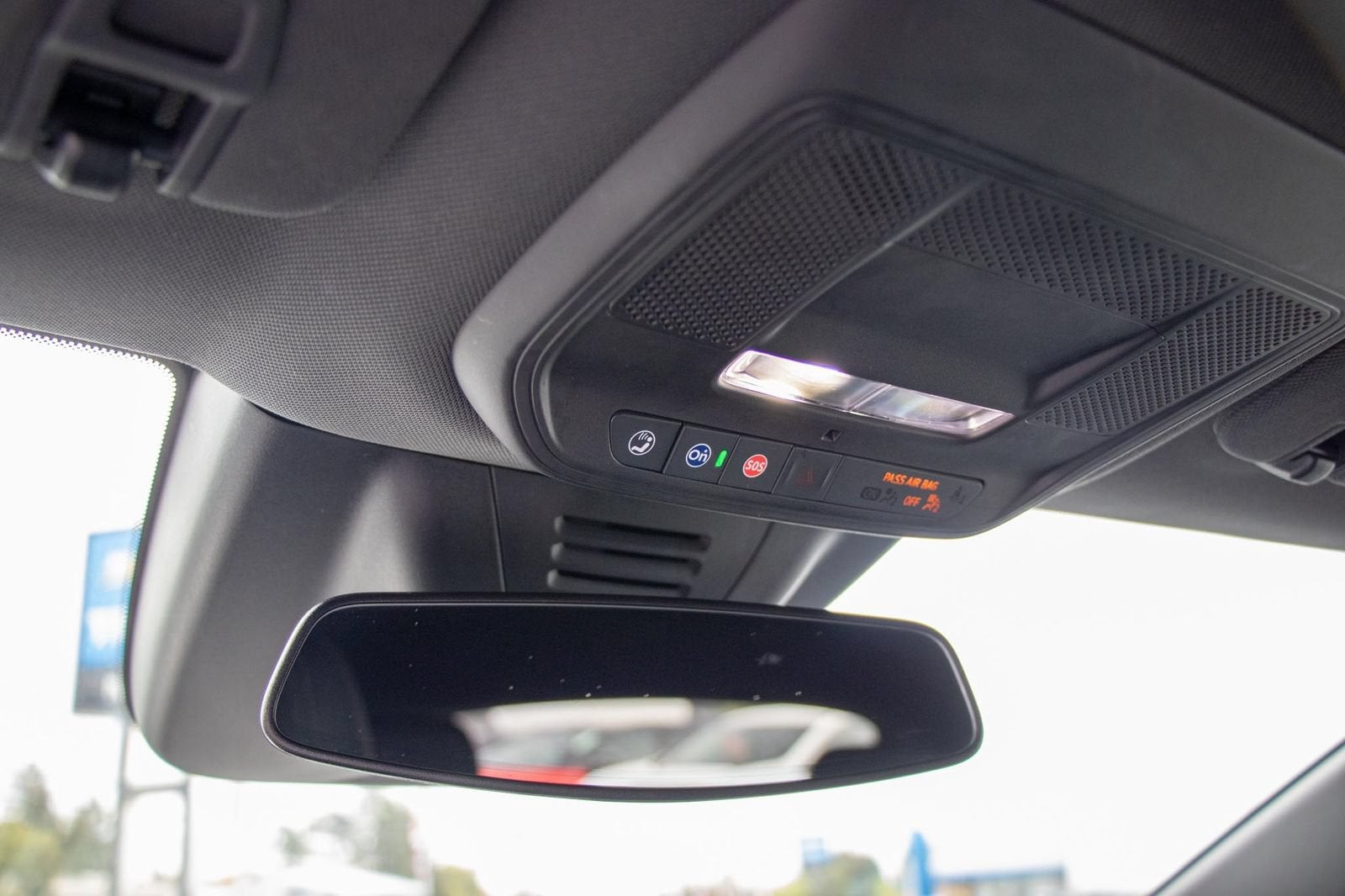 2024 Chevrolet Equinox EV LT - Photo 43