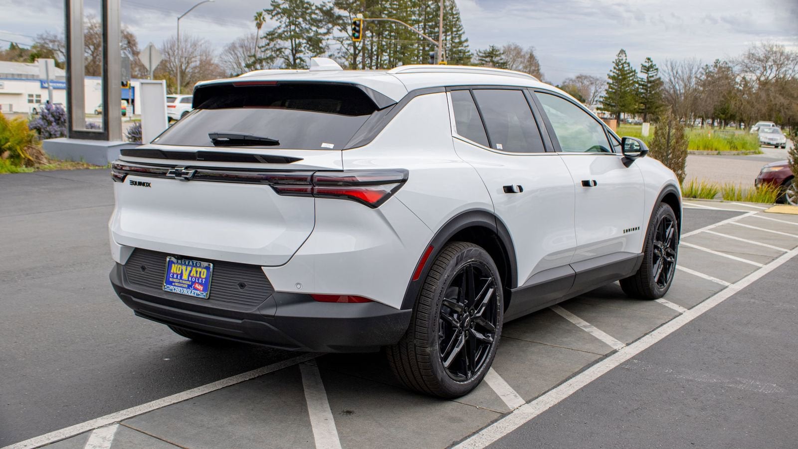 2026 Chevrolet Equinox EV LT