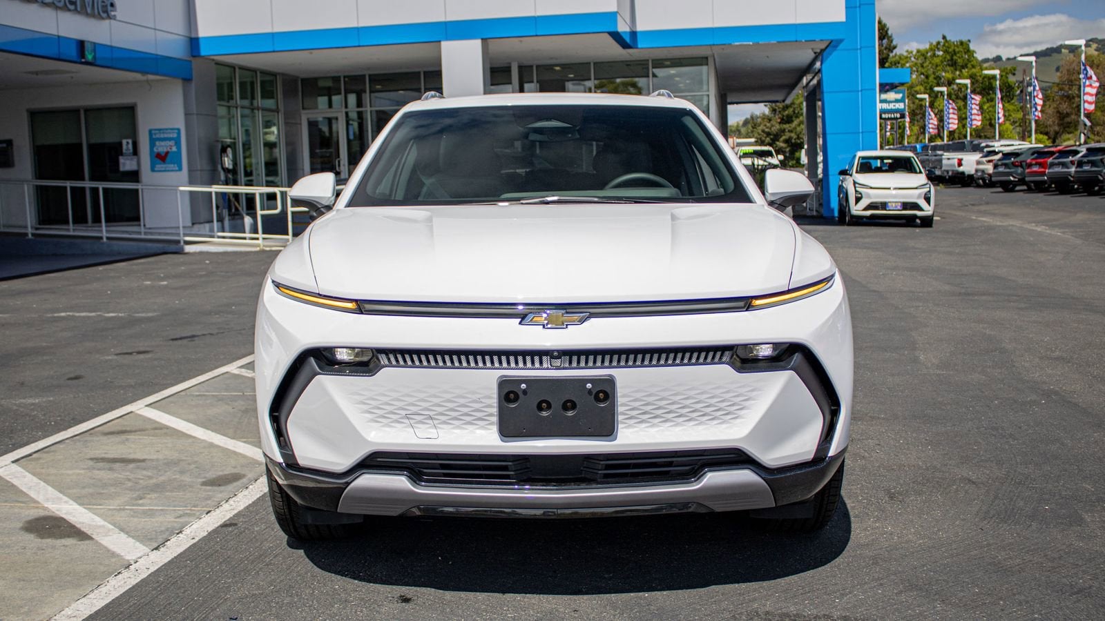 2025 Chevrolet Equinox EV LT