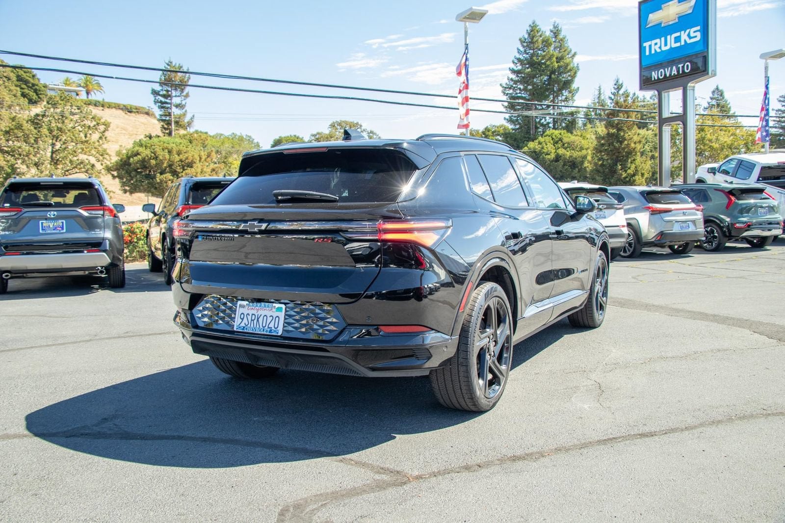 2024 Chevrolet Equinox EV Launch Edition - Photo 11