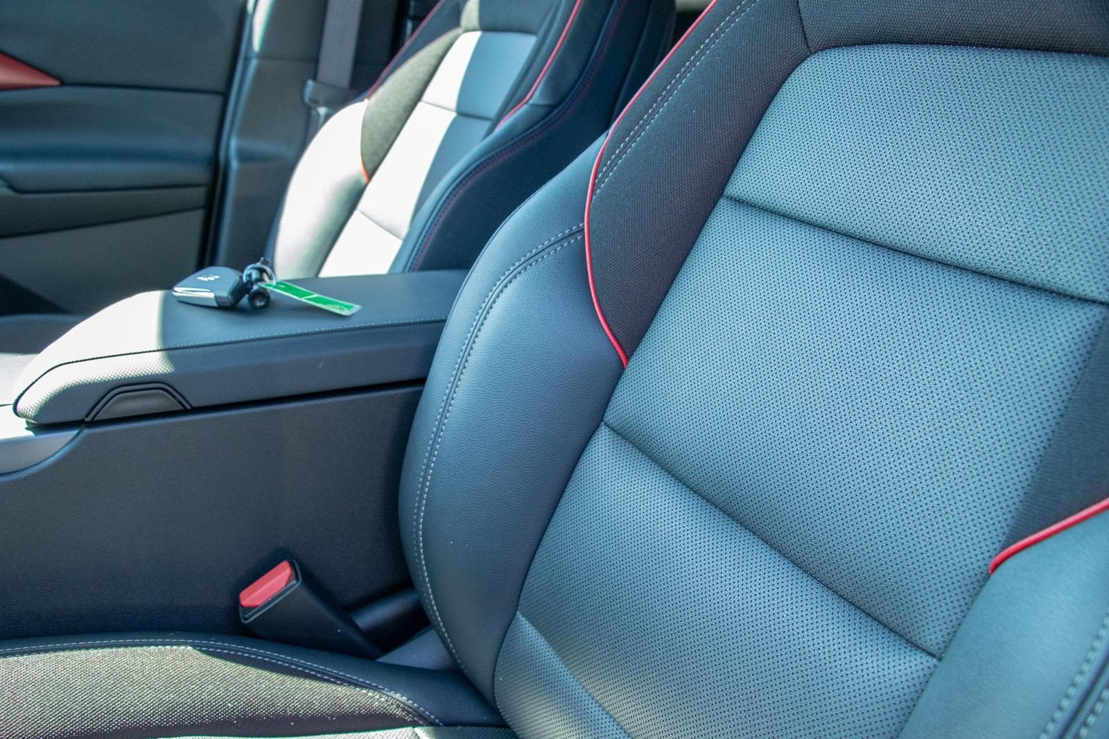 2024 Chevrolet Equinox EV Launch Edition - Photo 16