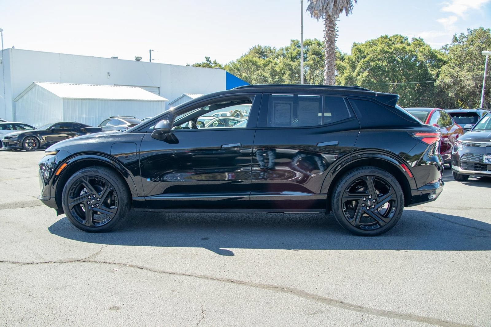 2024 Chevrolet Equinox EV Launch Edition - Photo 7
