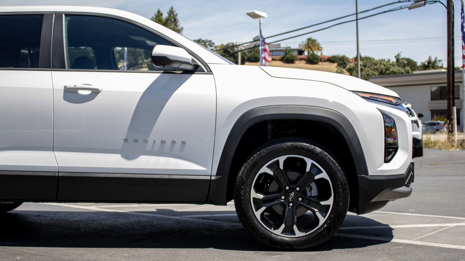2026 Chevrolet Equinox LT - Photo 17