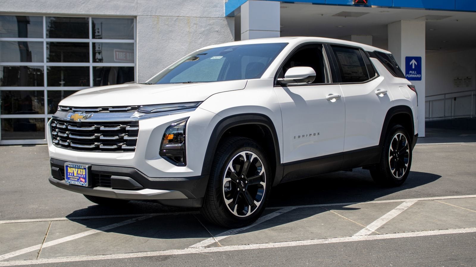 2026 Chevrolet Equinox LT - Photo 9