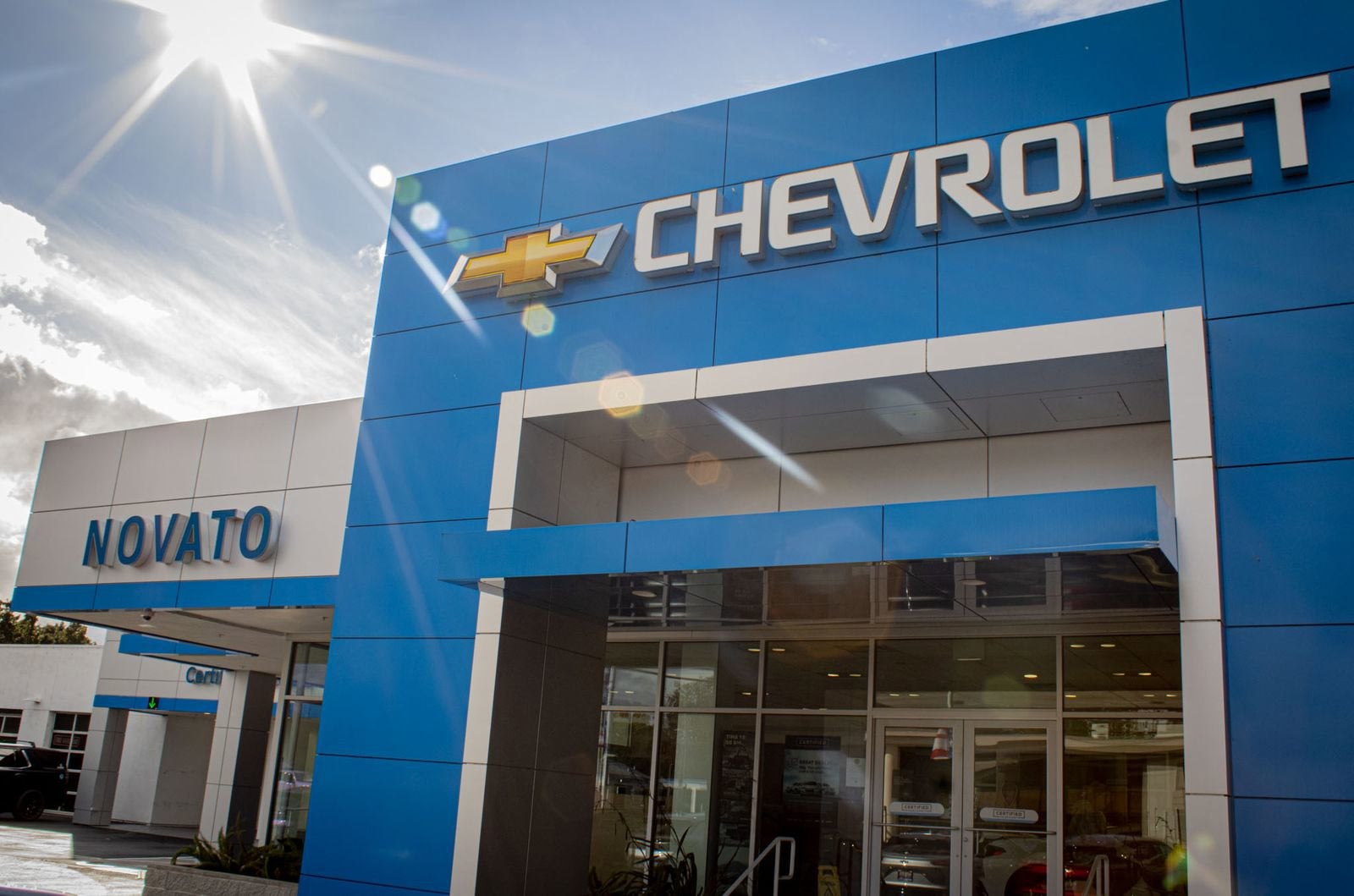 Used 2024 Chevrolet Blazer EV RS with VIN 3GNKDCRJ7RS115606 for sale in Novato, CA