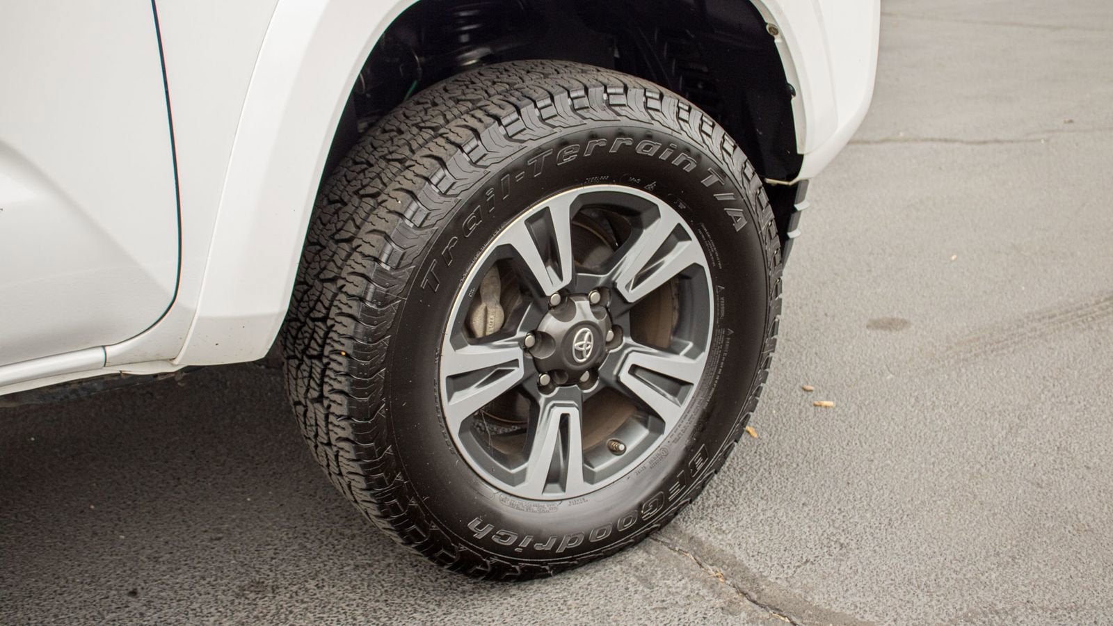 2017 Toyota Tacoma TRD Sport