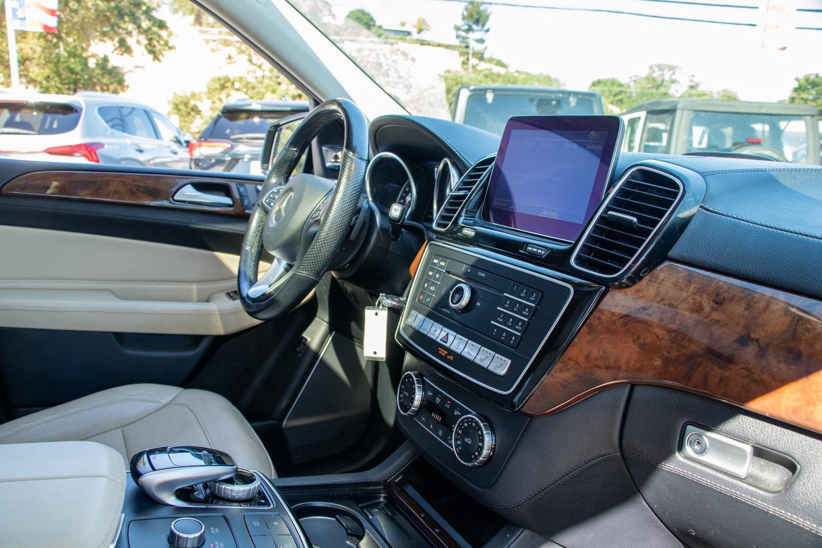 2017 Mercedes-Benz GLE 400 4MATIC®