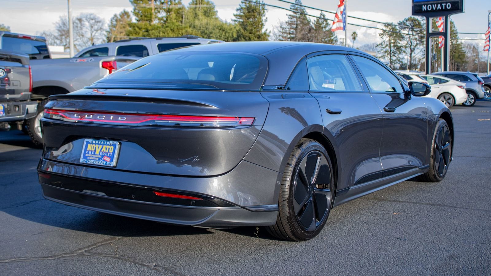 2024 LUCID Air Pure