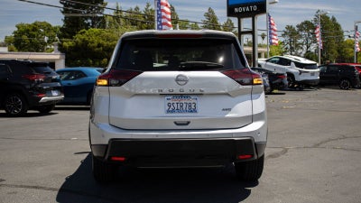 2025 Nissan Rogue SV Intelligent AWD