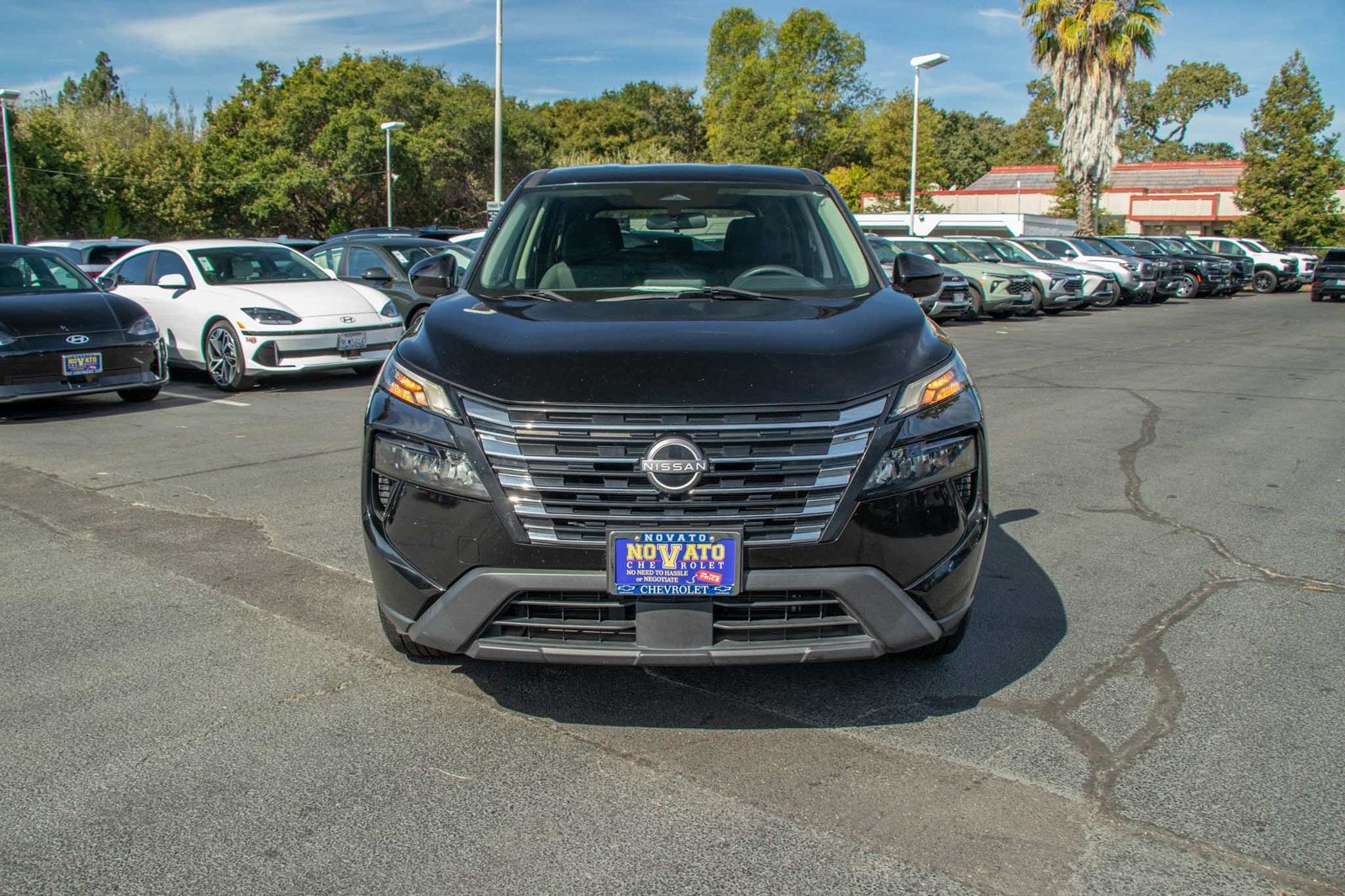 2024 Nissan Rogue SV