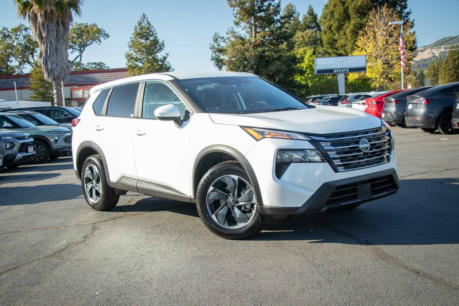 2024 Nissan Rogue SV