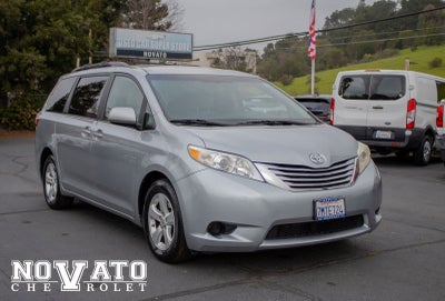 2015 Toyota Sienna LE AAS