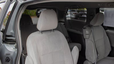 2015 Toyota Sienna LE AAS