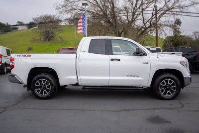 2018 Toyota Tundra SR5 5.7L V8