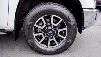 2018 Toyota Tundra SR5 5.7L V8