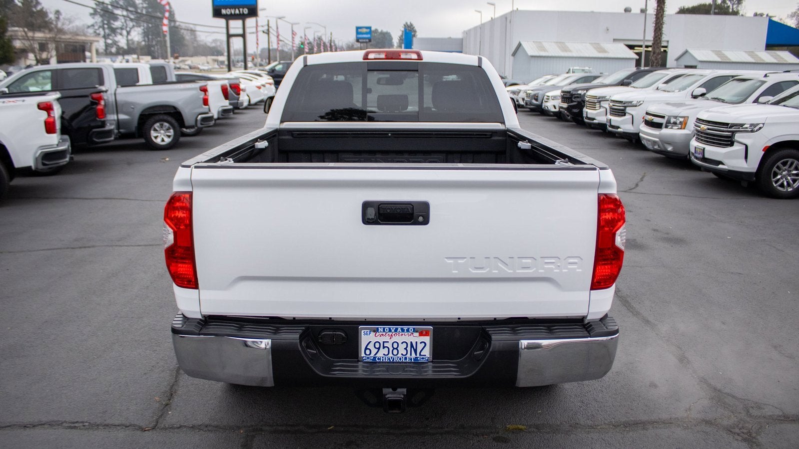 2018 Toyota Tundra SR5 5.7L V8