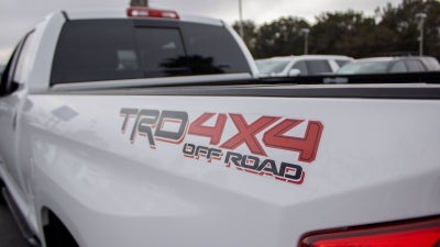 2018 Toyota Tundra SR5 5.7L V8