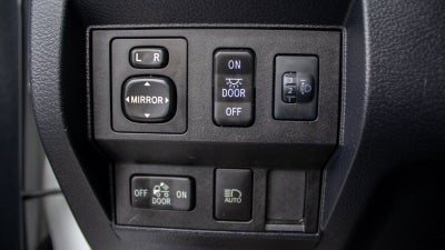 2018 Toyota Tundra SR5 5.7L V8