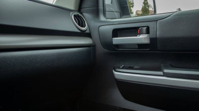 2018 Toyota Tundra SR5 5.7L V8